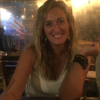 Laura Charles Benito