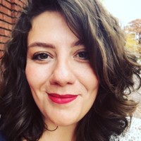 Beth Lyons