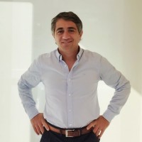 Andres Santiago Llorca Kina