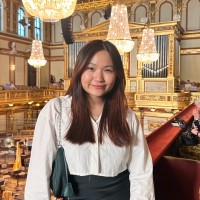 Crystal Khoo