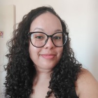 Hellen Oliveira Alves