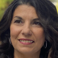 Joanne Carella