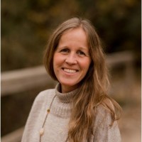 Julie Wallace