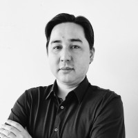 Elbe Yasuhara, Bit