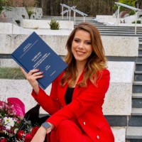 Azra Razić