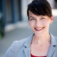 Janet Lyons