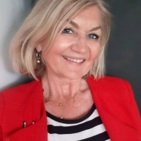 Dineke Peterse