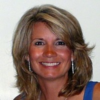 Angie Roth