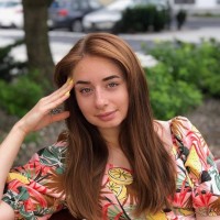 Алёна Сотник