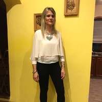 Karina Amores