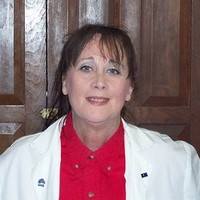 Dr. Amanda Pennington