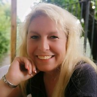 Karin v M