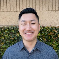 Andrew Um