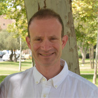 Jon Shayne, Cfa