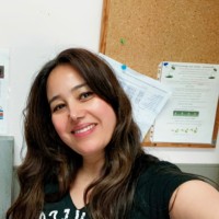 Mouna Zidine
