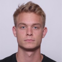Patrik László