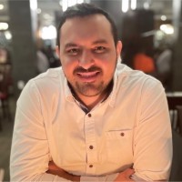 Leonardo A Villacreses