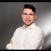 Niclas Blümel