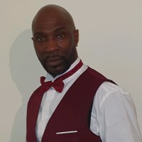 Michael G Oshin-Amos
