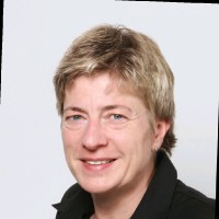 Claudia Jung