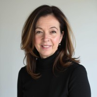 Lysa Holdstock (Campbell)