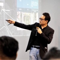 Tim Ng