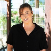 Shari Miles
