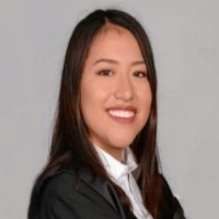Evelyn Uchupanta