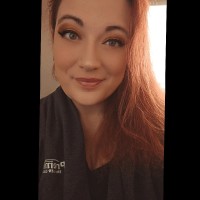 Amberly Graves