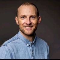 Dirk Hauser