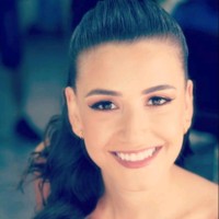 Mirella Araye