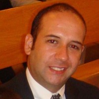 Luis Salazar