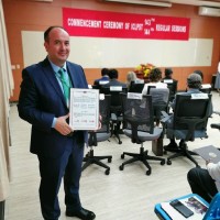 Şener Elçi̇