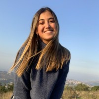 Prescila Hakmeh