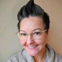 Dr. Alisha Halverson