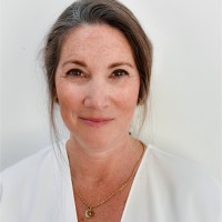 Vanessa J Birley