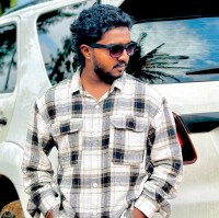 Younas I