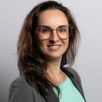 Aline de Castro Simioni