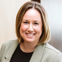 Hannah Holmes