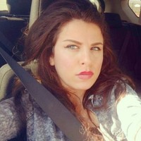 sevgi sarı
