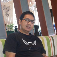Yulison Chrisnanto
