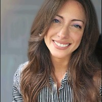 Maggie Lucian, Lmft