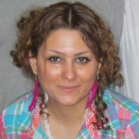 Mona Farzaneh