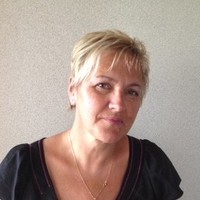 Nadine Comparot