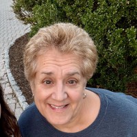 Lois Burns