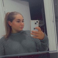Lia Hart