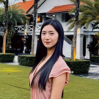 Scarlett Heeyeon Hwang