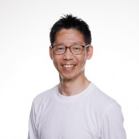 橋本健一