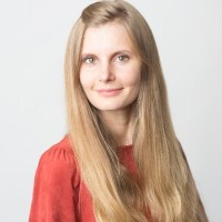 Olessya Oporta, Mba