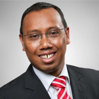 Dr. Habil. Tobat Saragi